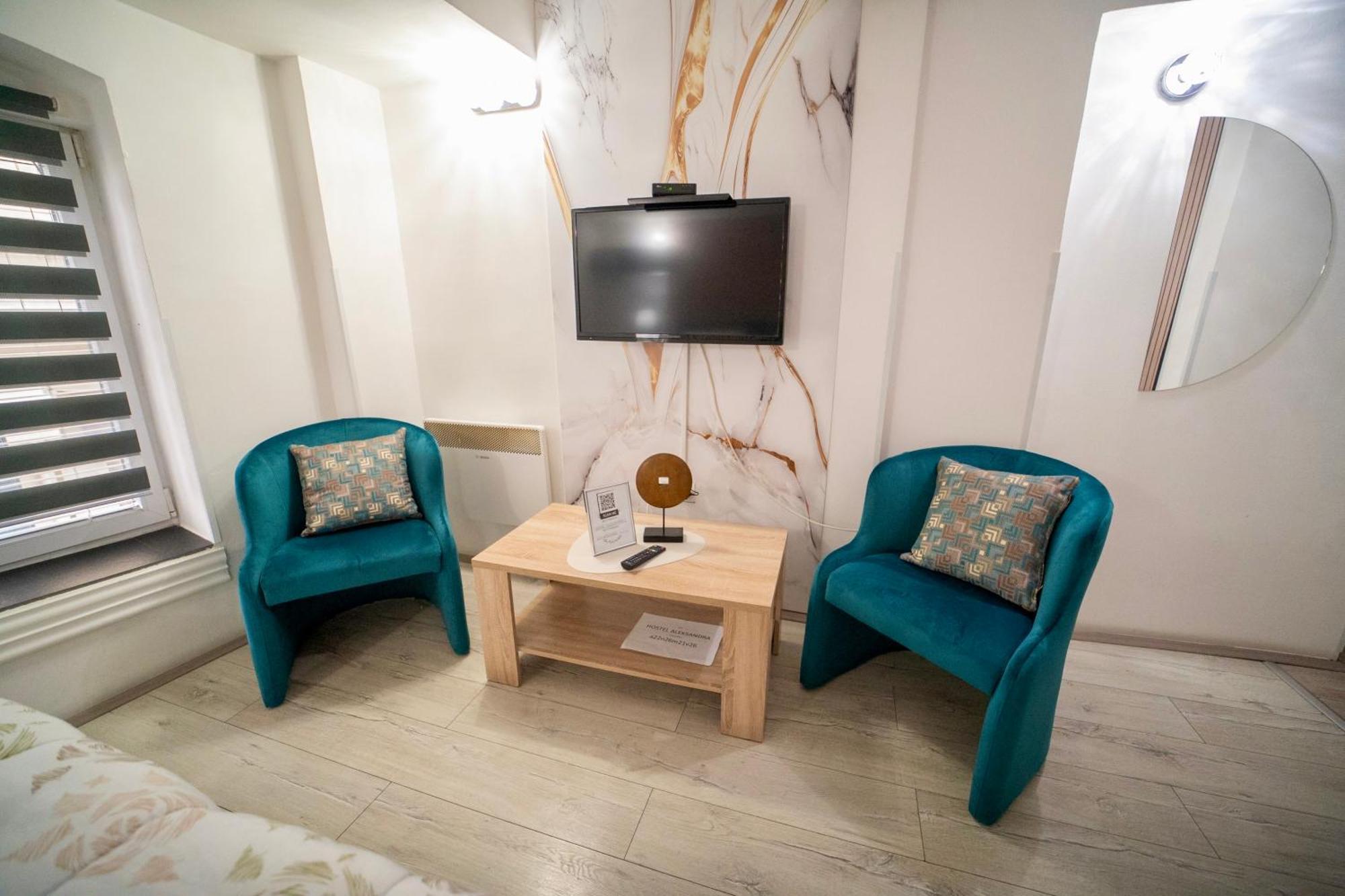 Apartmani Aleksandra U Centru Grada 크라구예바츠 외부 사진
