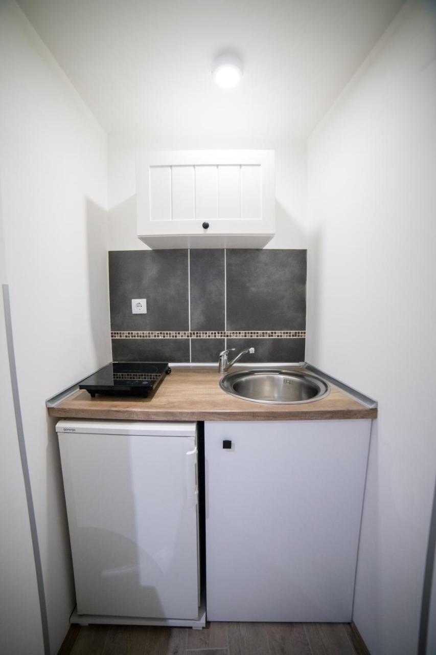Apartmani Aleksandra U Centru Grada 크라구예바츠 외부 사진